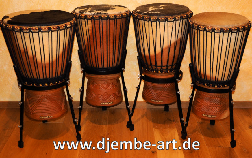 Djembé Art Tromnmelständer, Drum Stand, Djembe Rack, Bougarabou stand, Support de Batterie, Conga Ständer