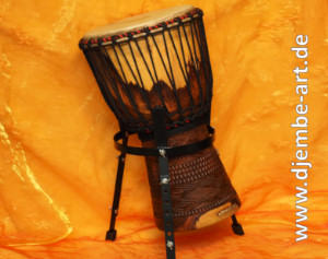 Djembé Art Tromnmelständer, Drum Stand, Djembe Rack, Bougarabou stand, Support de Batterie, Conga Ständer