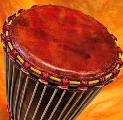 Bougarabou Trommel Fell