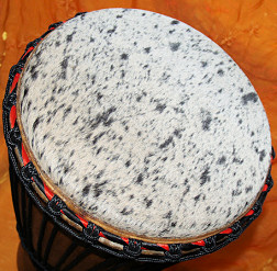 Bougarabou Trommel aus Mali Trommelfell