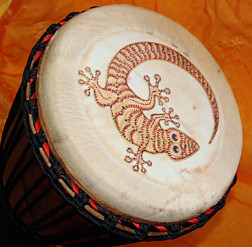 Bougarabou Trommel aus Mali Trommelfell